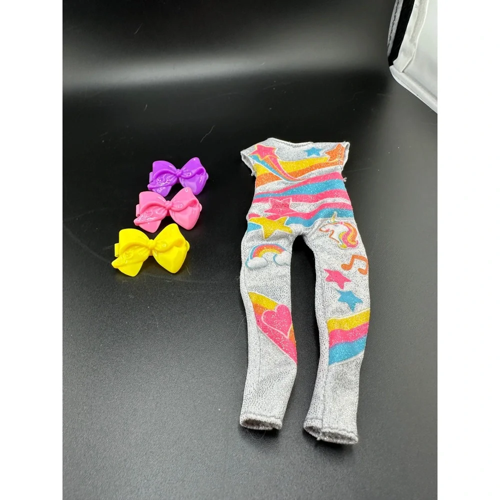 Jojo Siwa Fashion Doll Replacement outfit and bow barrettes x3 Unicorn Silver